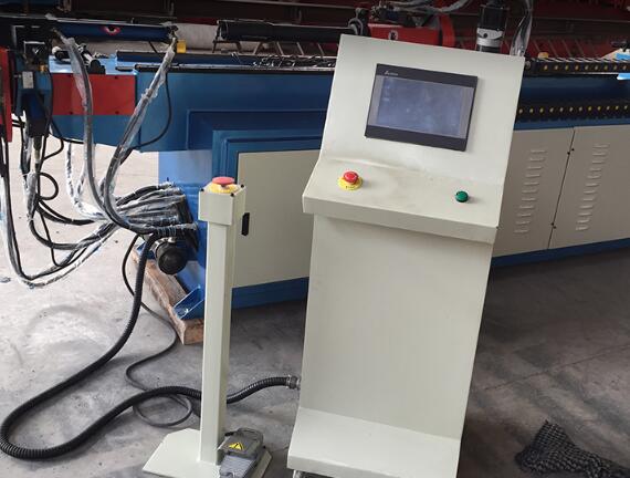 弯管机如何使用（怎么使用全自动弯管机）